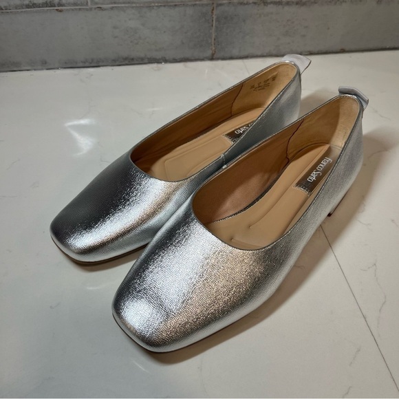 Franco Sarto Ariel Silver Square Toe Ballet Flats 10W - Picture 3 of 10